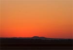 Tuż po zachodzie słońca nad Gorajami - spojrzenie z Wierzbicy. Te paproszki na niebie to odlatujące żurawie albo gęsi.