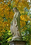 Figura Matki Boskiej z Lourdes w Zwierzyńcu